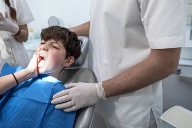 Best Broken Tooth Emergency  in Racine, WI